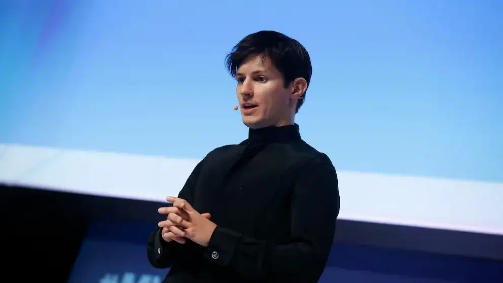 Pável Dúrov, fundador y director ejecutivo de Telegram, pronuncia un discurso de apertura durante el Mobile World Congress en Barcelona, ​​Cataluña, España. 23 de febrero de 2016. REUTERS/Albert Gea