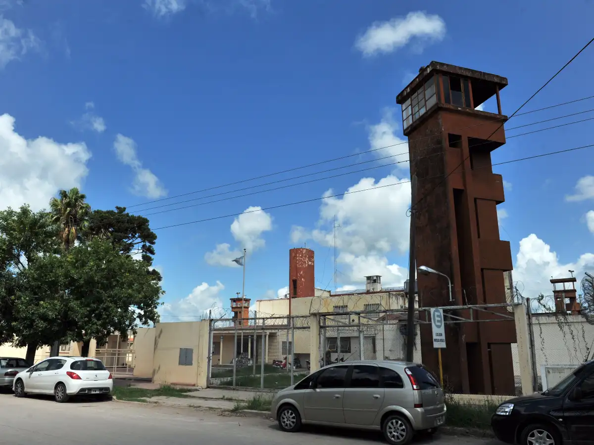 Quiso ingresar marihuana a la cárcel y la detuvieron