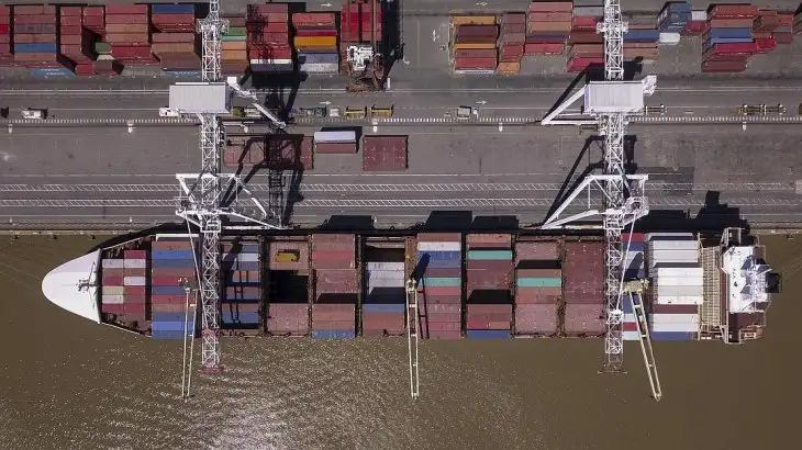 Para cobrar reintegros, exportadores antes deberán liquidar divisas