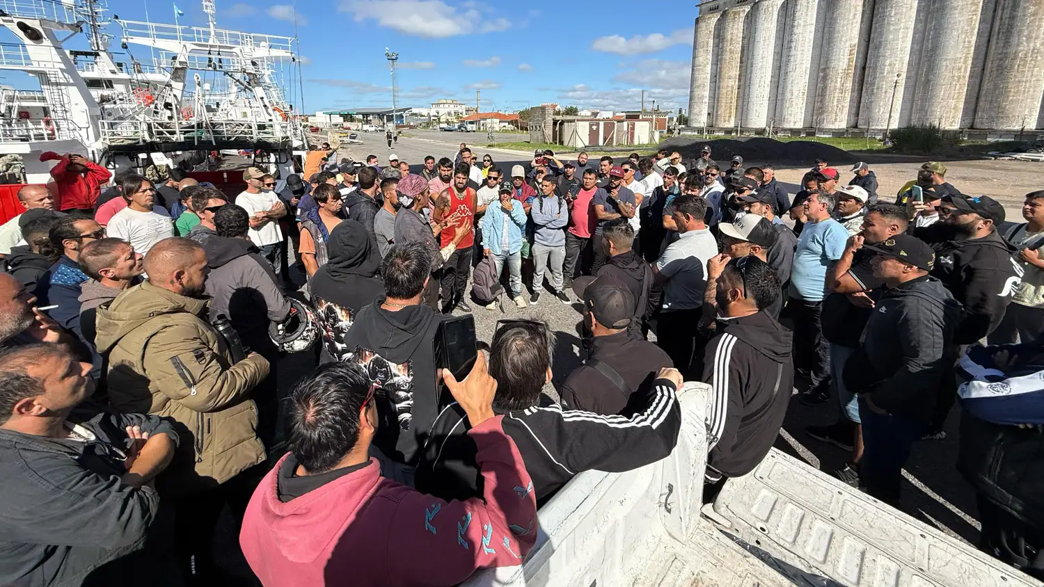"Deberían haber hecho presentaciones ministeriales", manifestó Oscar Bravo, secretario general de SOMU.