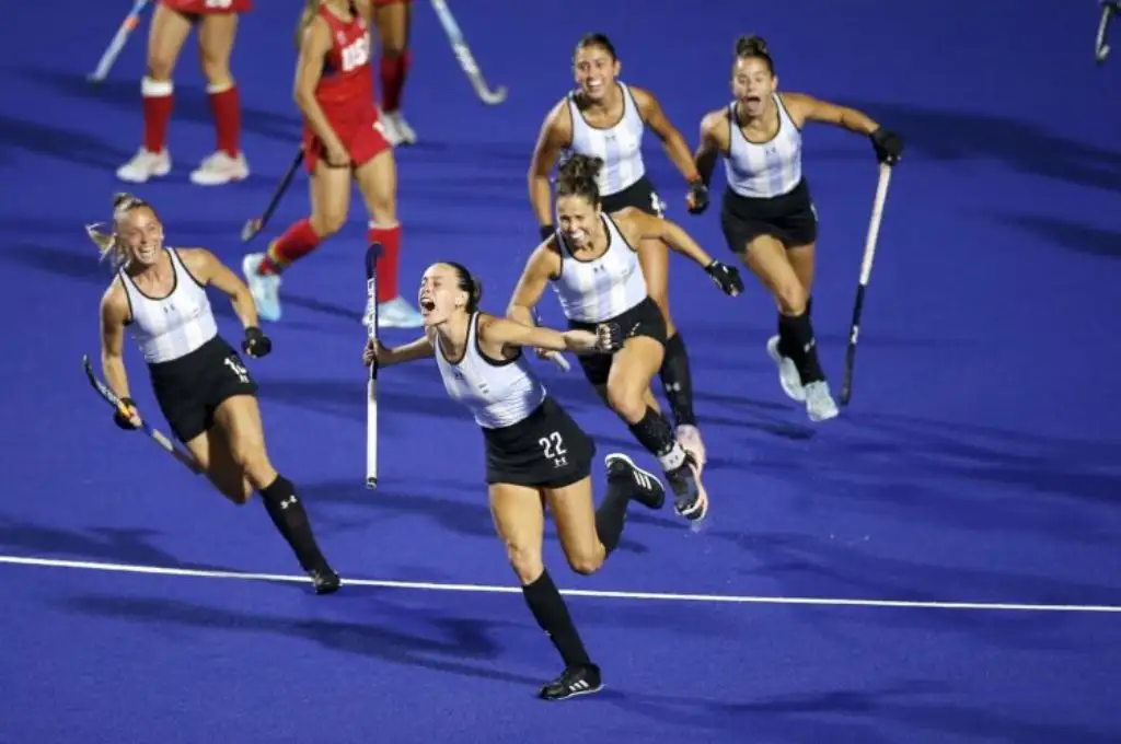 Las Leonas