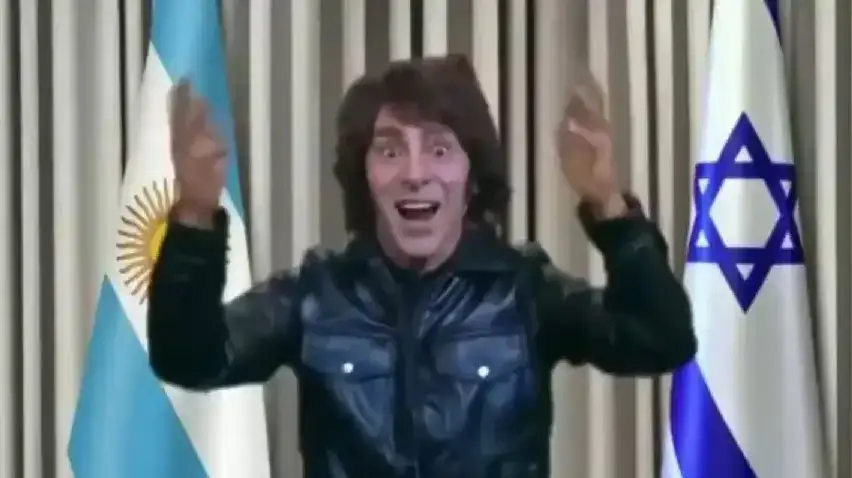 Mariano Idelman, un actor argentino-israelí, imitó el distintivo carácter de Javier Milei.