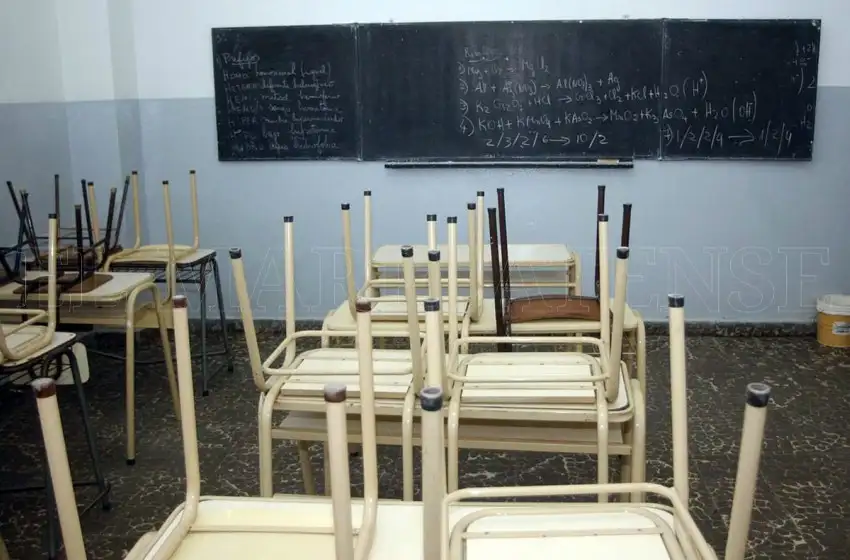 Desde el Concejo Deliberante reclaman el reinicio de clases presenciales en escuelas marplatenses