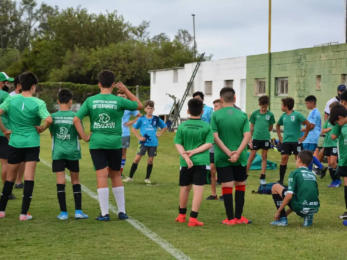Más de 150 jugadores se probaron para las formativas de Sportivo