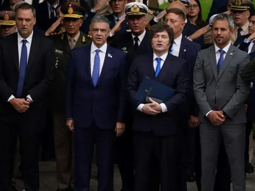 El presidente encabezó el acto.