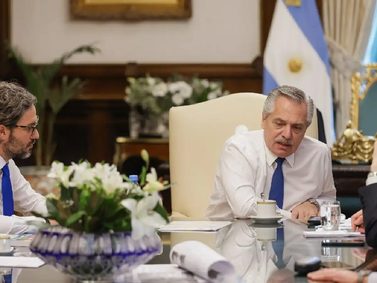 El Gobierno argentino expresó su pesar por el fallecimiento de la reina Isabel II de Inglaterra