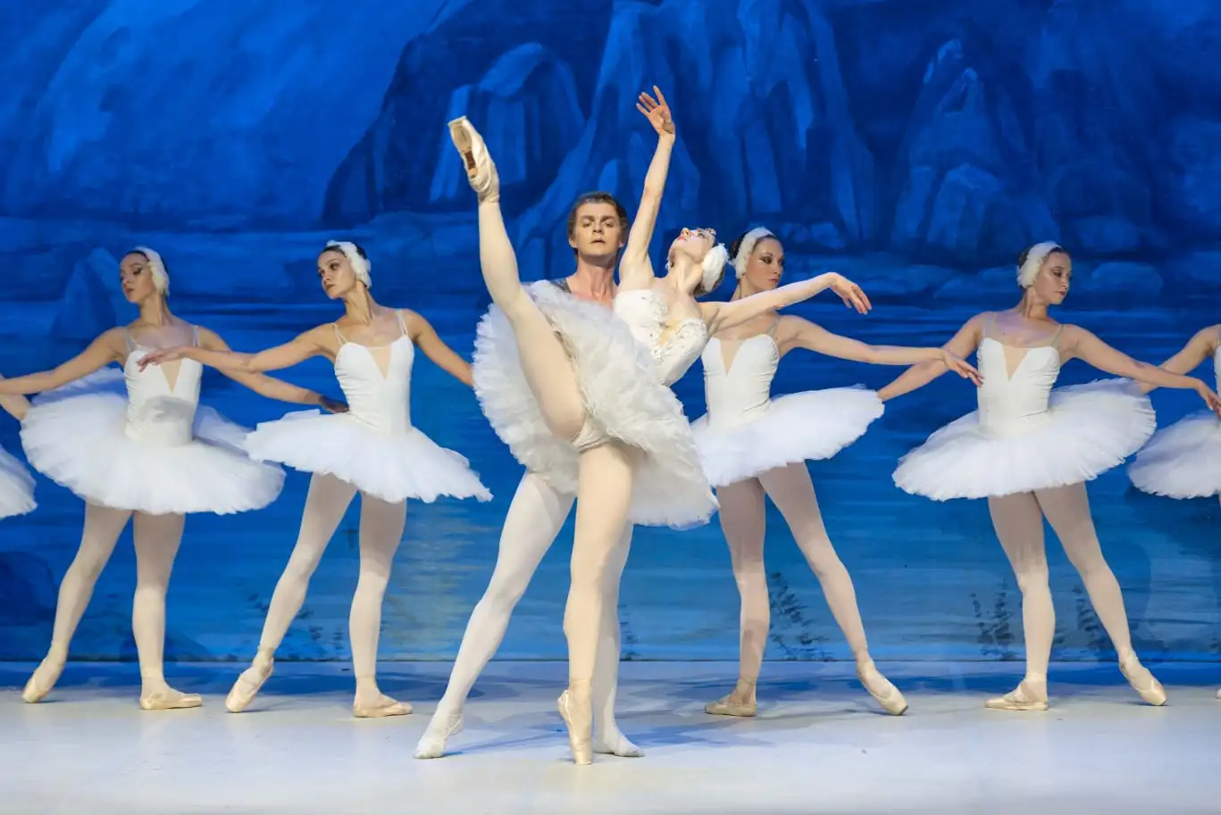 El Ballet de San Petesburgo llega con la versión completa de “El Lago de los Cisnes”