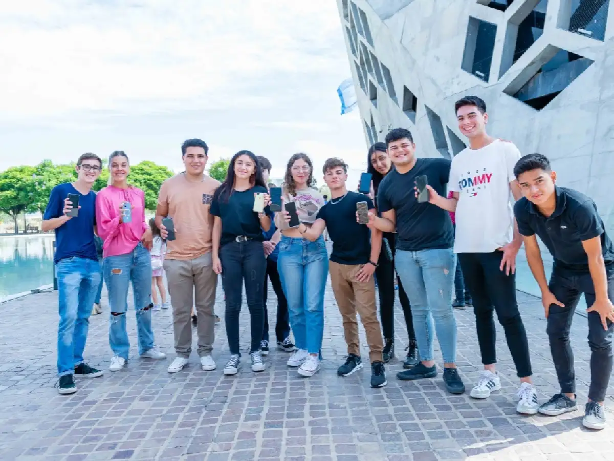 Ya hay más de 100 mil inscriptos al programa de Conexión a Internet Estudiantil Gratuita