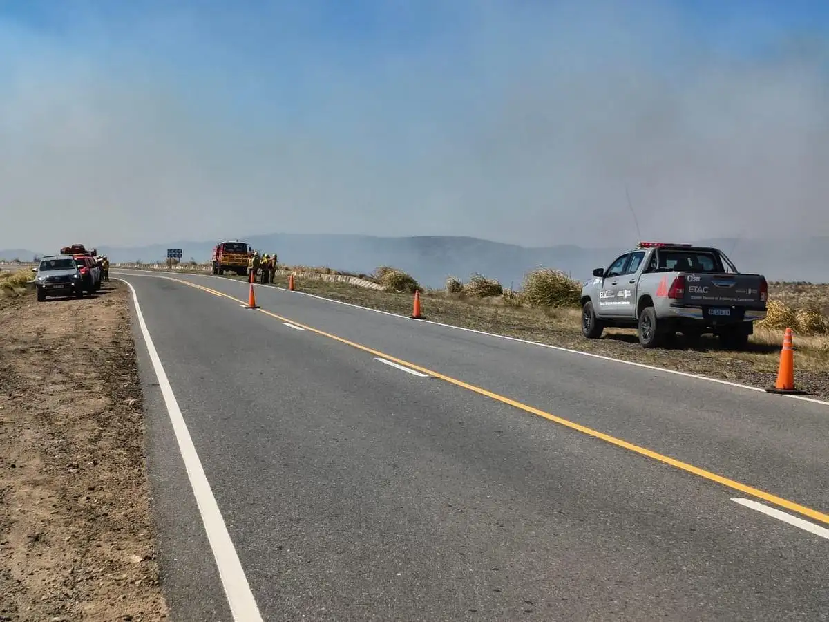 Corte de ruta en Altas Cumbres