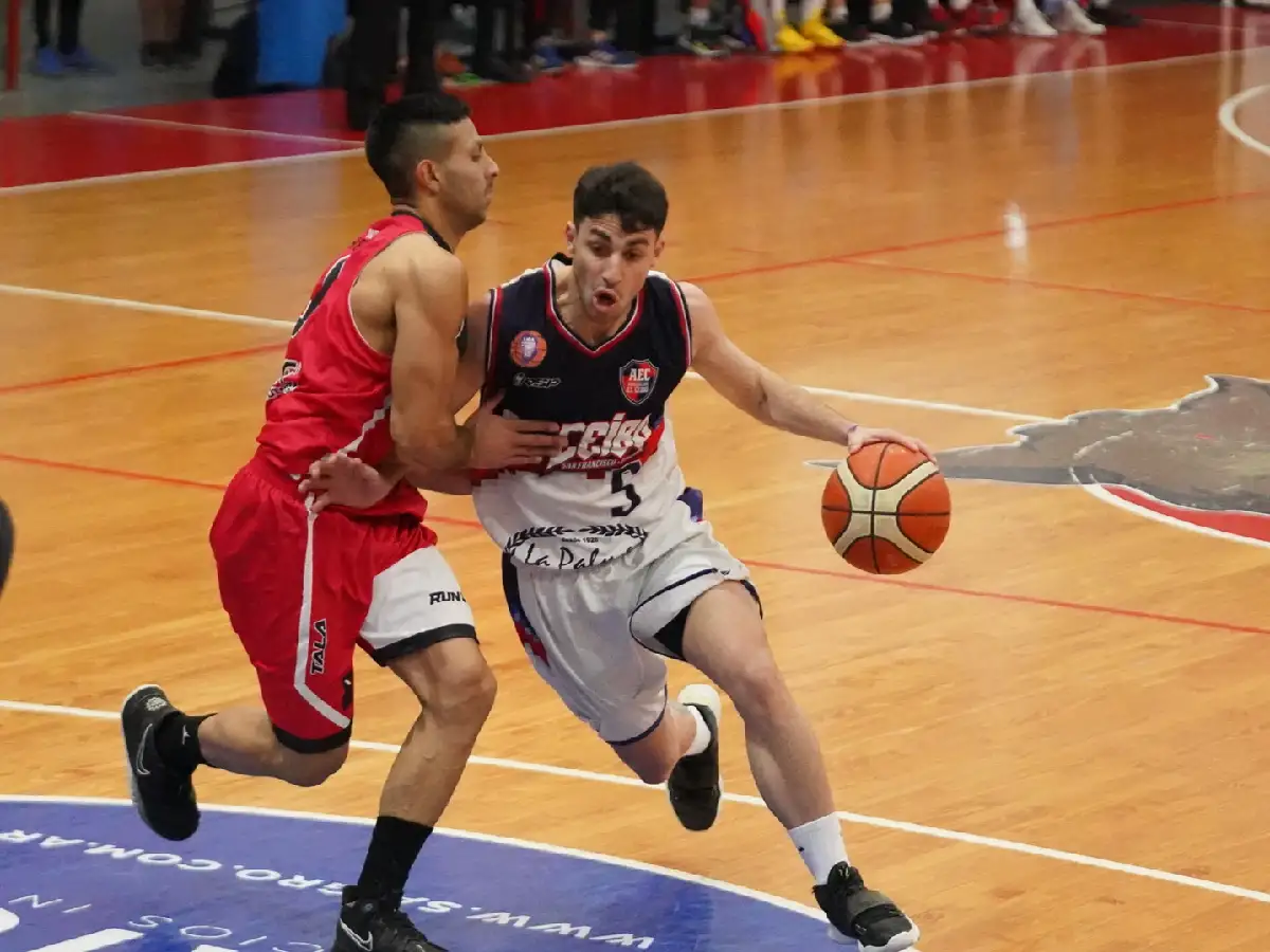 El Ceibo se quedó con el clásico