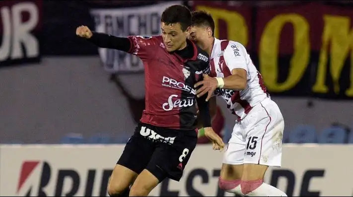 Colón empató sin goles con River Plate de Uruguay