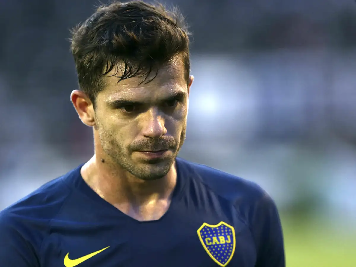 Rescindirán a Gago 