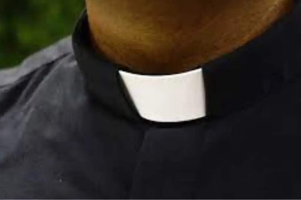 Se hizo pasar por sacerdote y pedía colaboración a nombre de una parroquia: fue detenido