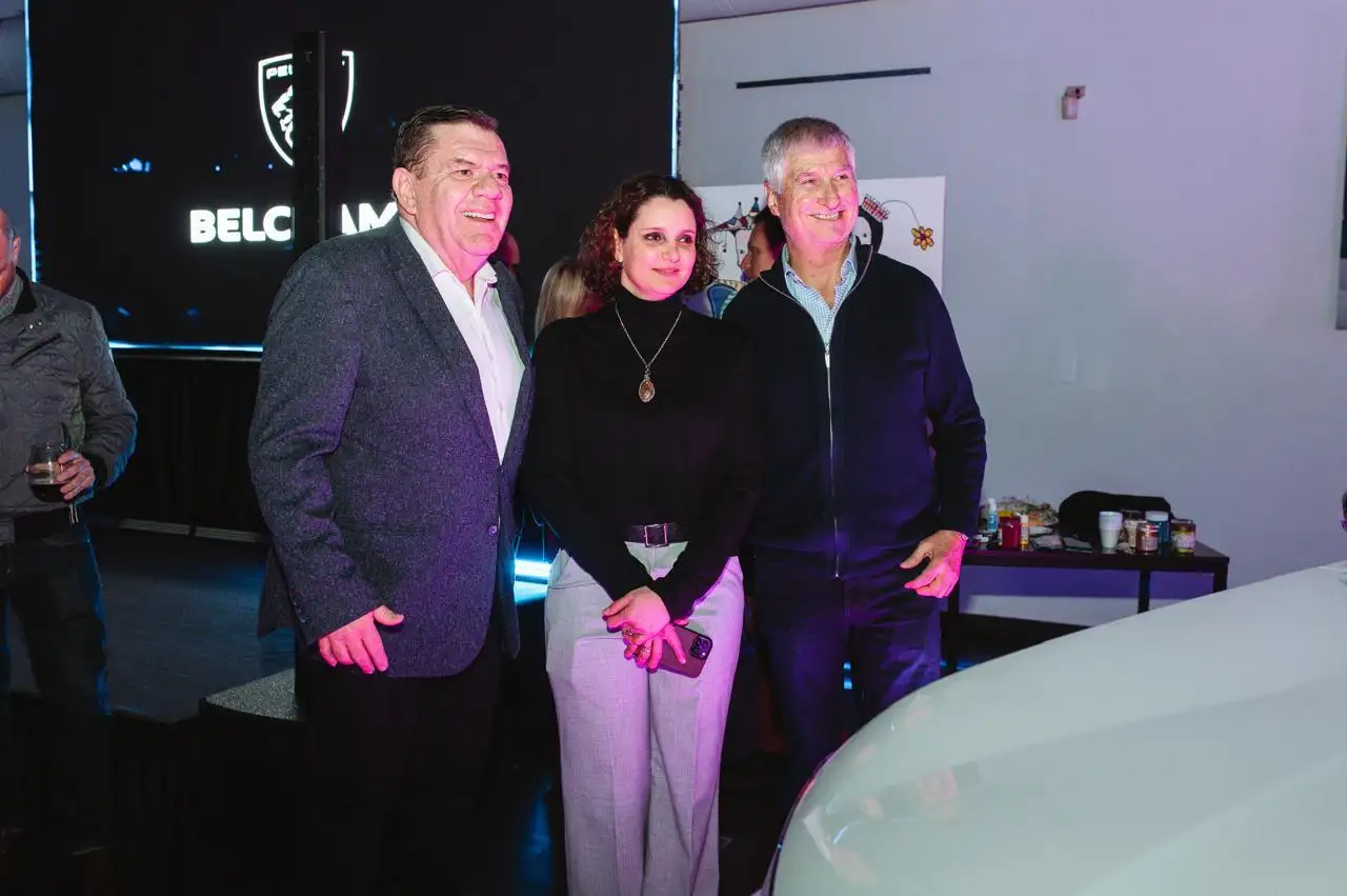El intendente Guillermo Montenegro presente en el lanzamiento.