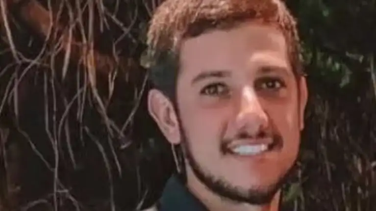 Un profesor de educación física fue asesinado en medio de una clase