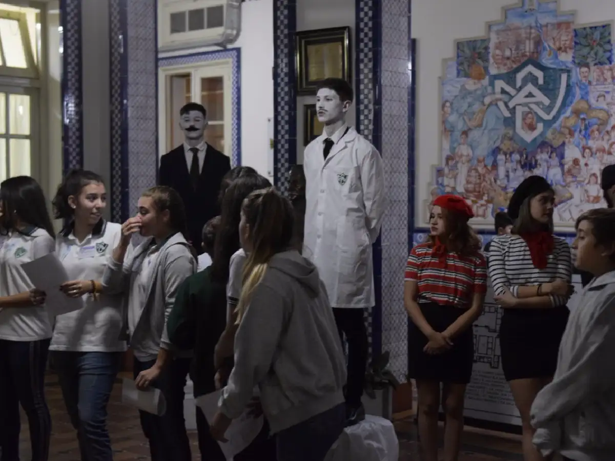 En la apertura de la Noche de los Museos, el legado de Cecil Newton convocó en la ENA