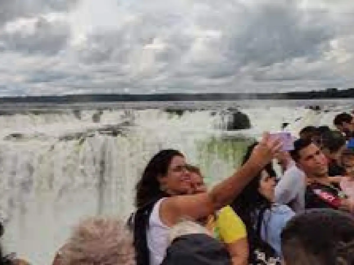 Por Semana Santa, viajaron más de 2,6 millones de turistas por el país y gastaron $95.957 millones