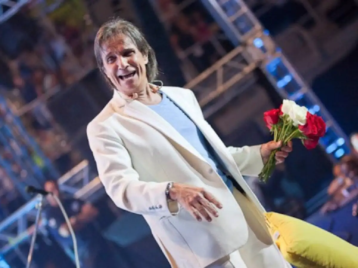 Querer es poder: Roberto Carlos llegó al millón de amigos