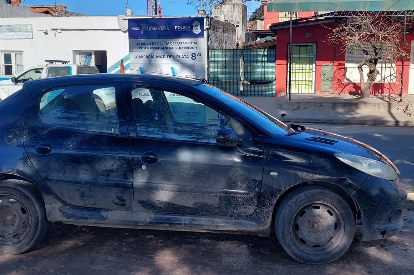 El auto había sido robado el 15 de julio de 2021.