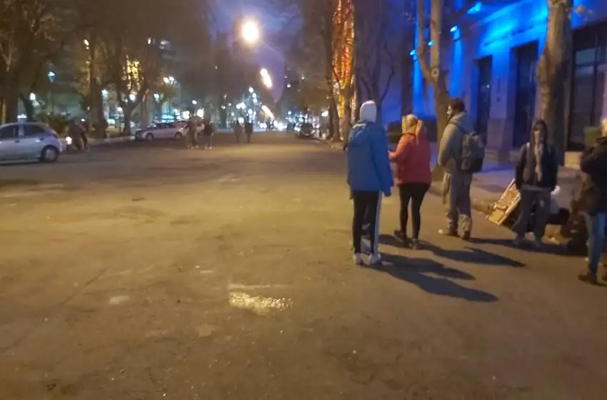 Se levantó el acampe en el Municipio, pero advierten cortes de ruta para la semana que viene