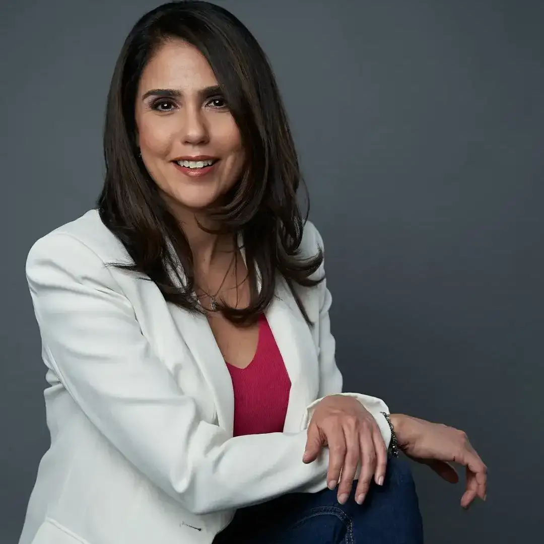 La doctora Silvina Sisterna explicó la importancia de evaluar los antecedentes familiares y mantener los controles para favorecer la detección temprana del cáncer de mama.