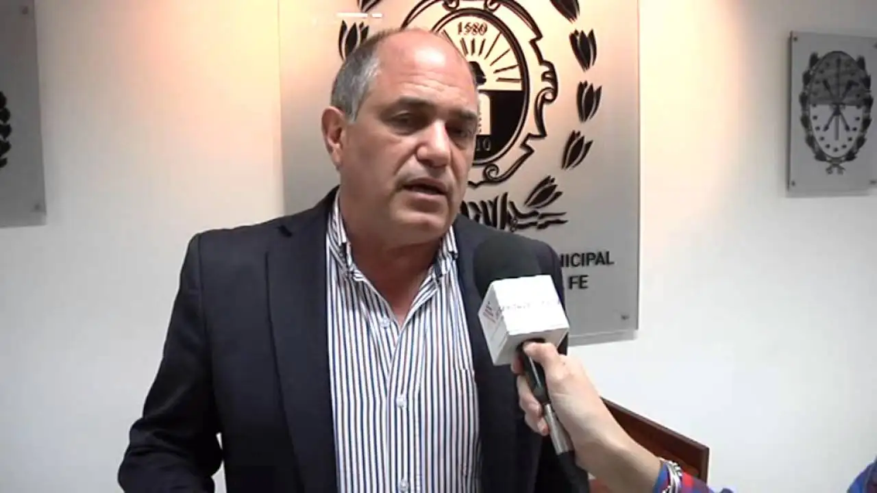Incorporan a los ingenieros en la Comisión de Consulta y Revisión del ROU