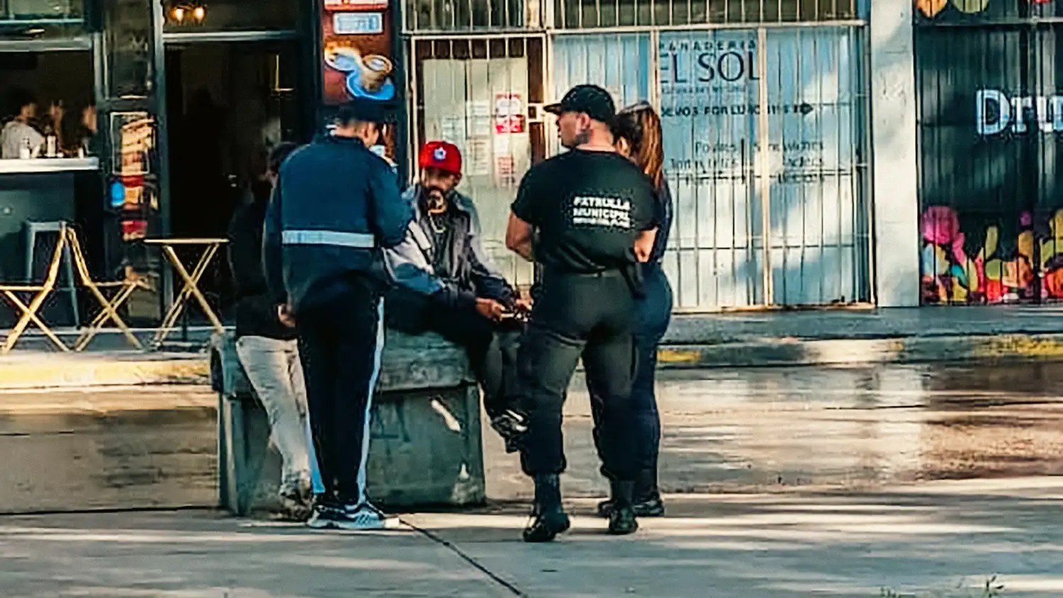 Operativo preventivo de la Patrulla Municipal en la zona de la Estación Ferroautomotora
