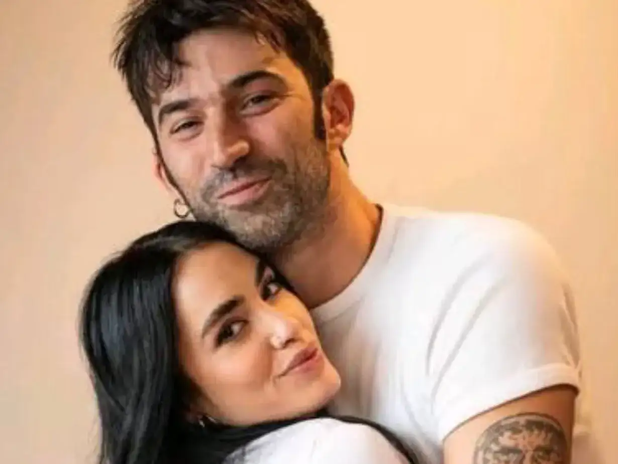 Lali Espósito y Pedro Rosemblat hoy serán marido y mujer