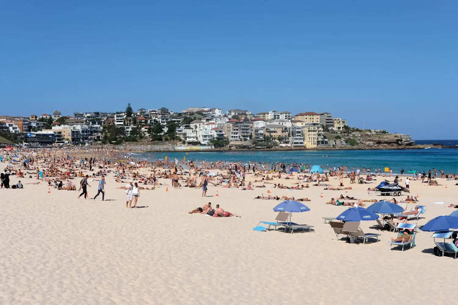 Cierran playas de Australia por los rebrotes de coronavirus