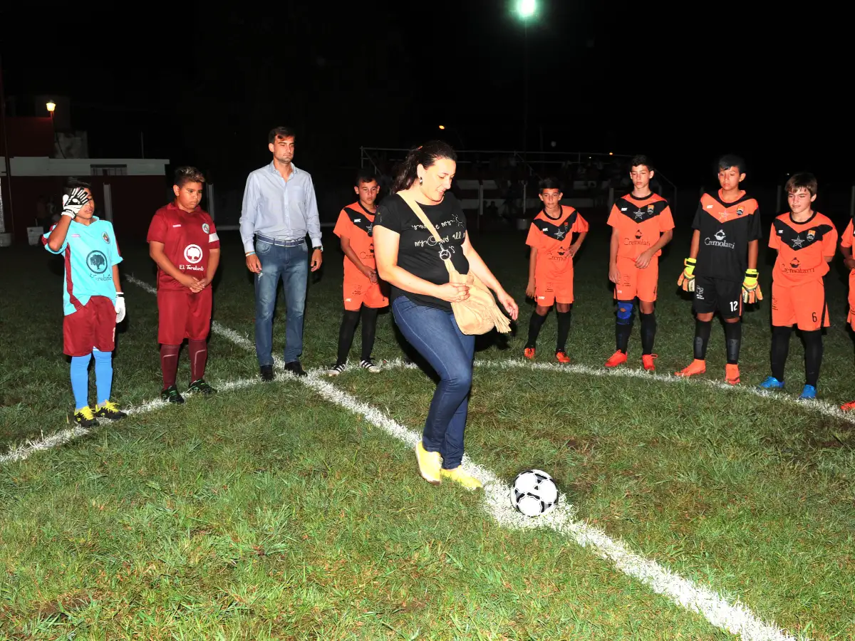 Civalero acompañó la apertura en Sebastián 
