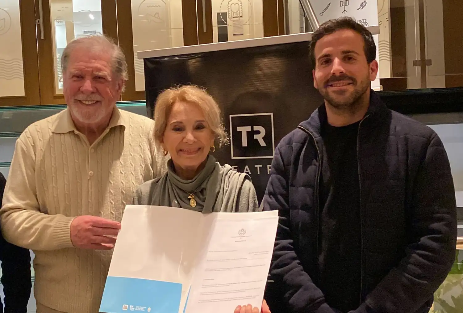 Arturo Puig y Selva Alemán protagonizarán desde este jueves "Largo viaje de un día hacia la noche".