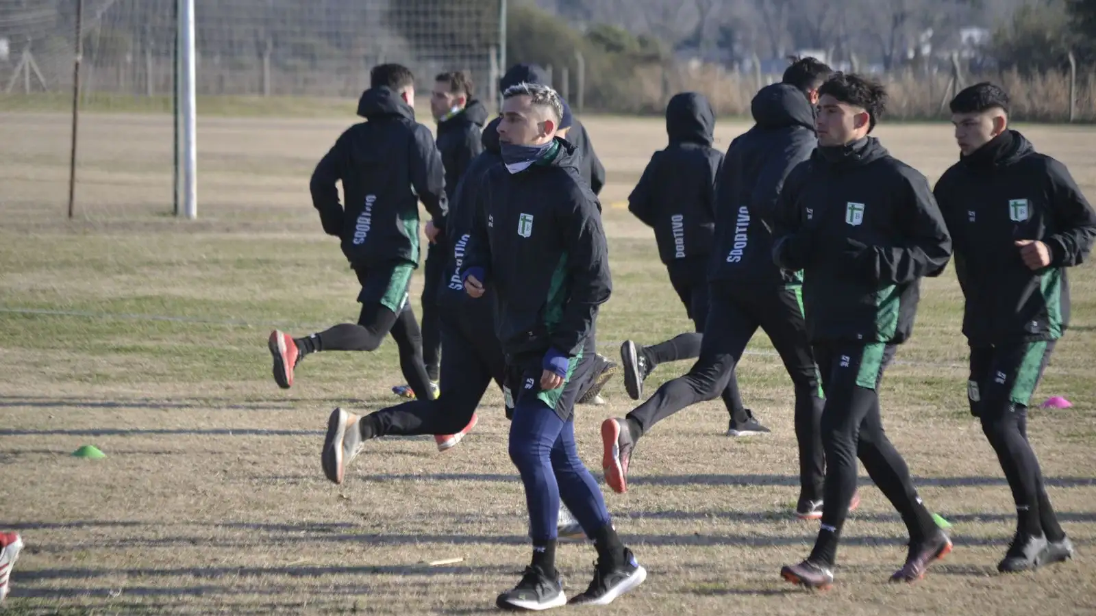 Hernán Brylko ya se entrena con la "Verde" de cara al domingo.