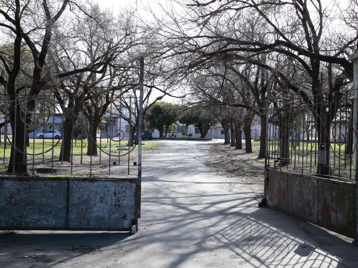 Dos detenidos por intento de robo en exfrigorífico Felmar