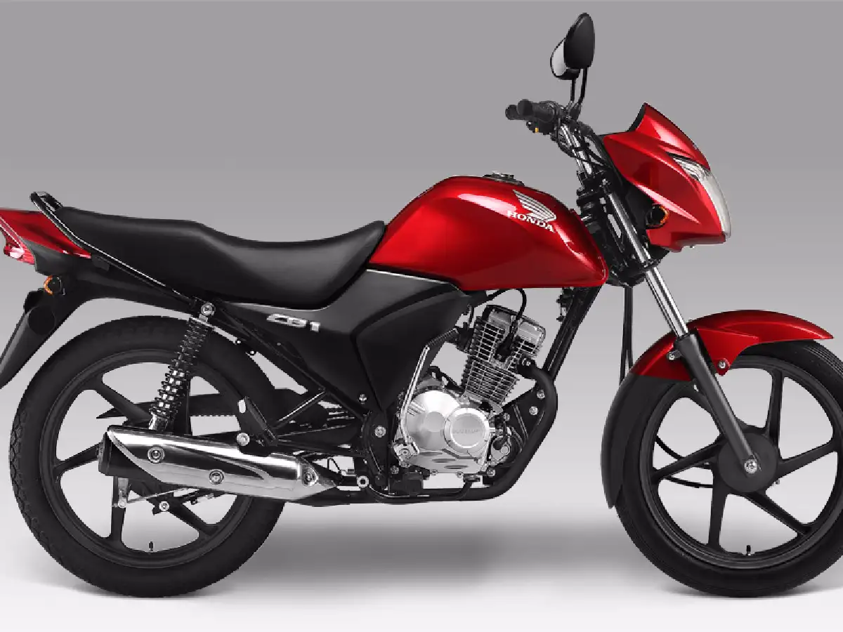 Estaba de viaje y le roban una motocicleta de su casa 