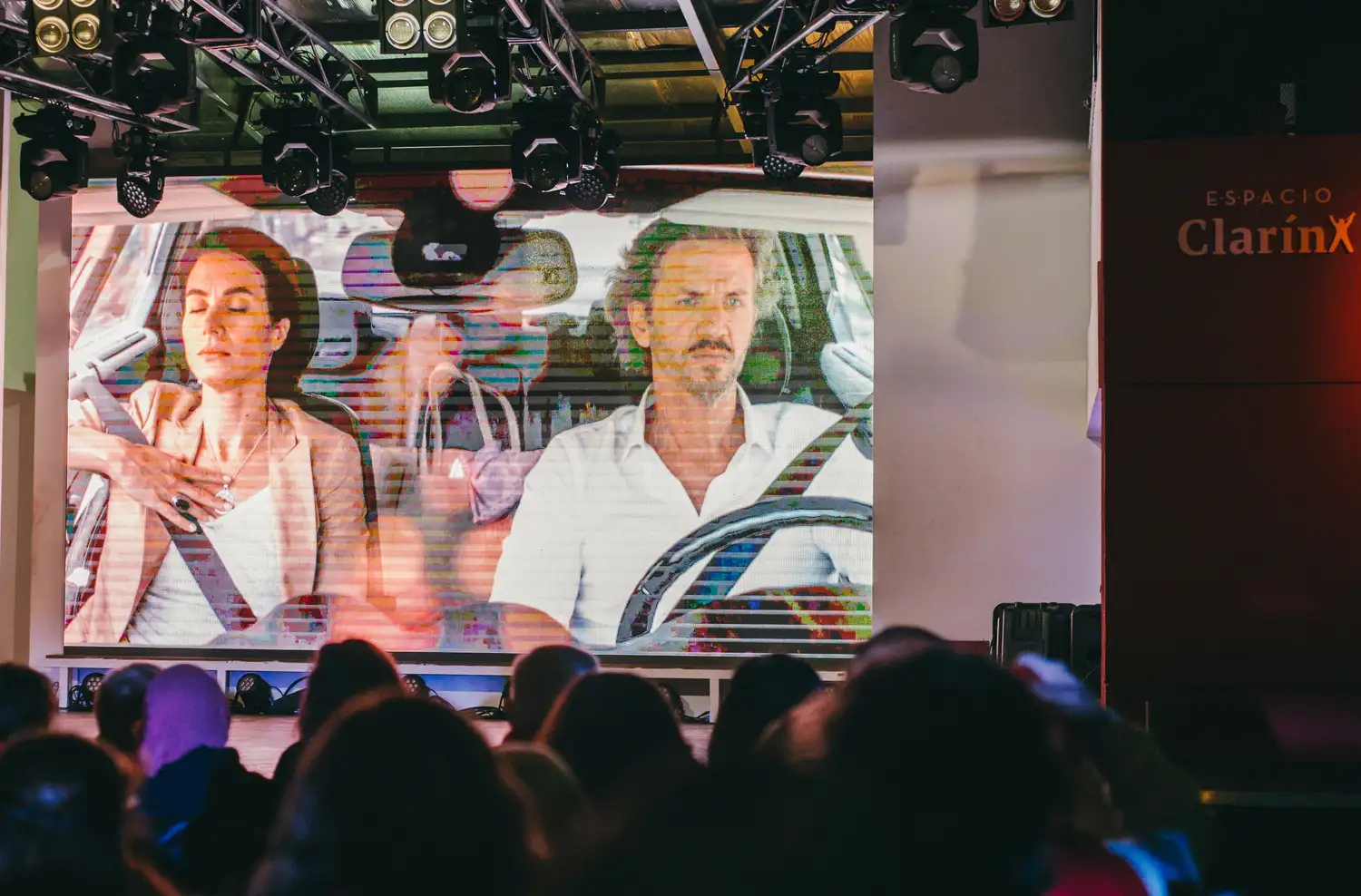 Miércoles de cine, magia y buena música en Espacio Clarín