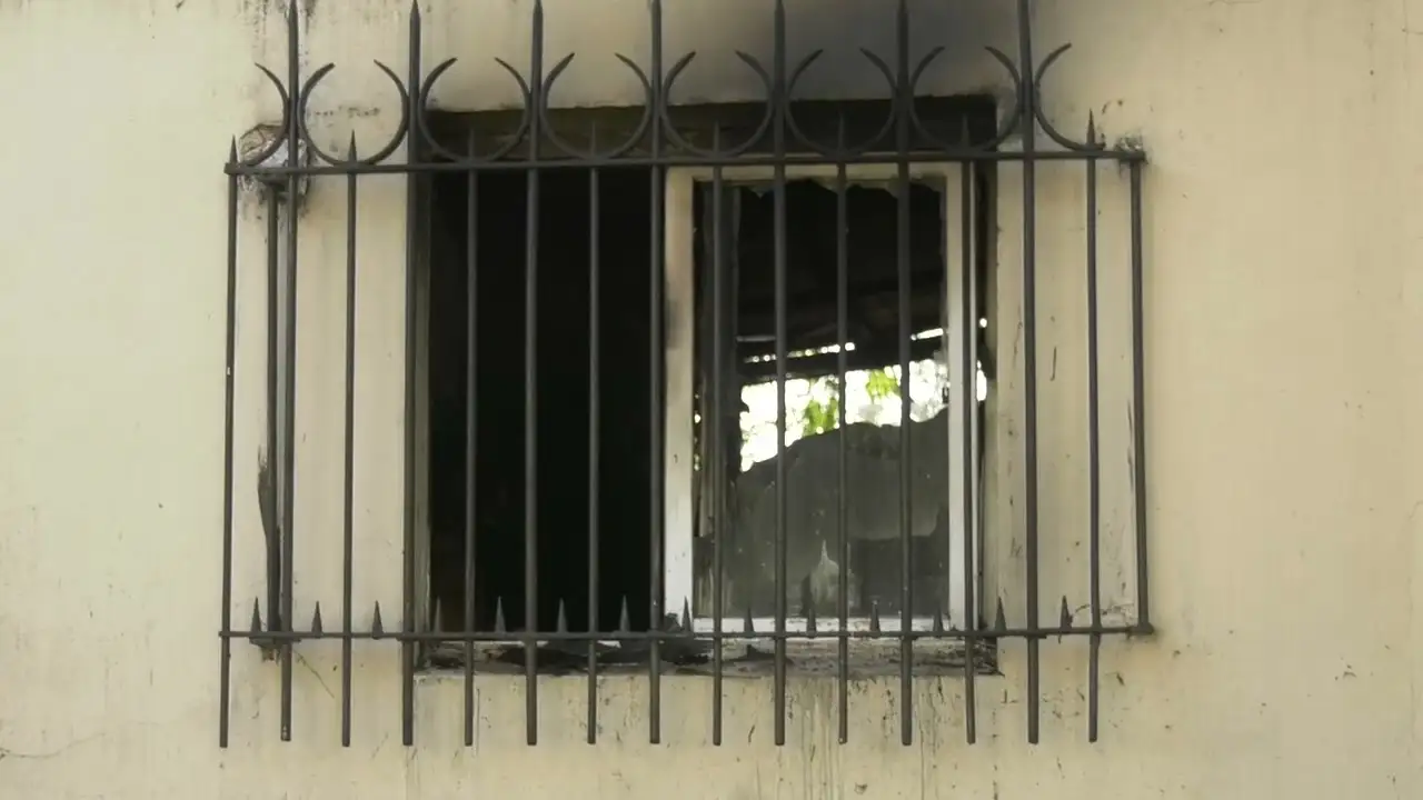 Incendio en una vivienda en Avellaneda al 3900 de la ciudad de Santa Fe