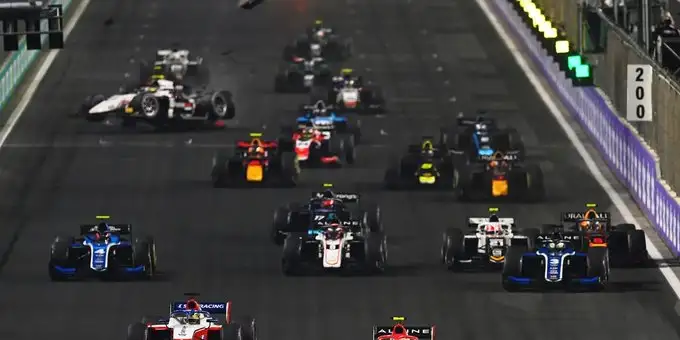 Terrible accidente del nieto de Fittipaldi en la Fórmula 2
