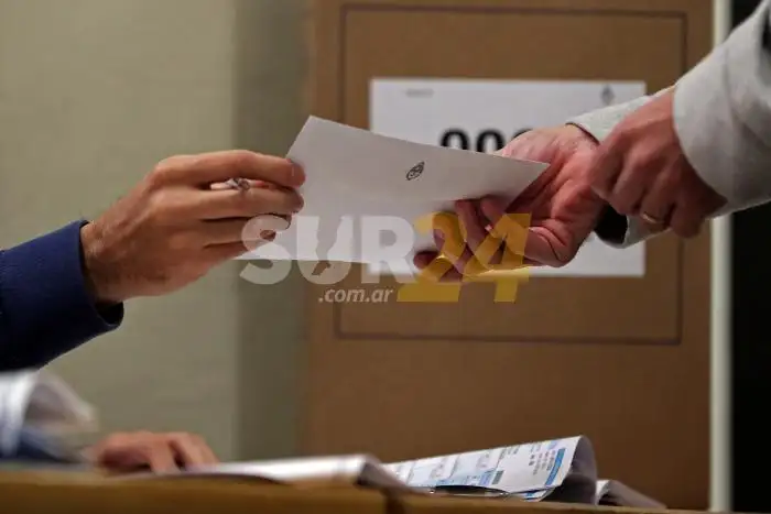 Socialistas definen su horizonte político en las internas del domingo próximo
