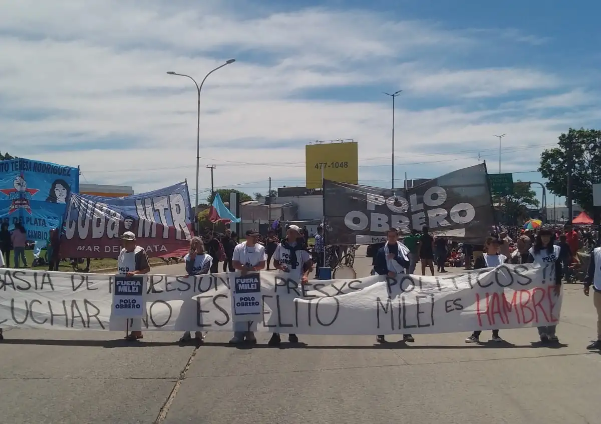 Organizaciones sociales reclaman alimentos, programas de trabajo y la canasta navideña.