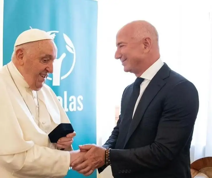 Dijeron que el papa les habló sobre “la necesidad urgente de la acción climática, algo por lo que siente pasión”.