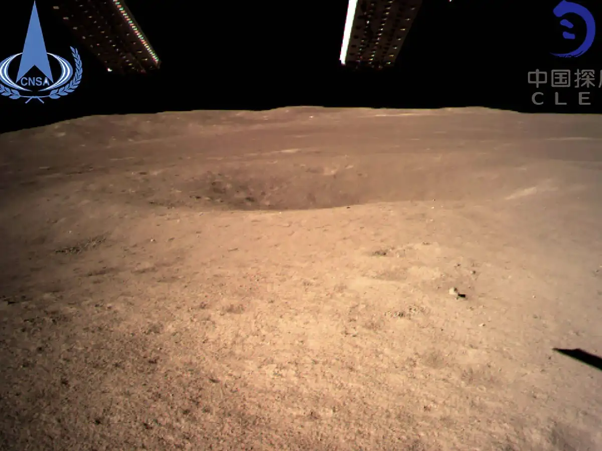 China se convierte en el primer país que aluniza en la cara oculta de la luna