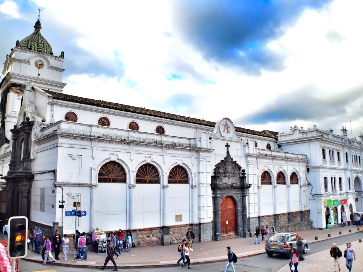 San Juan apuesta al turismo cultural y religioso para atraer turistas en la temporada baja