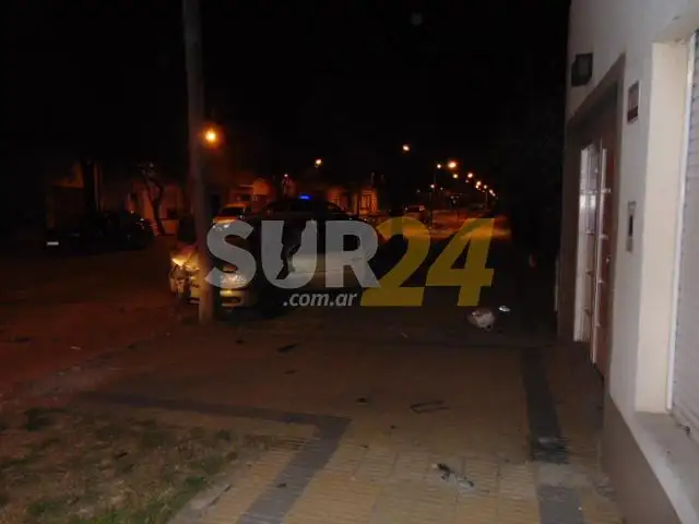 Fuerte choque a la madrugada con una joven lesionada