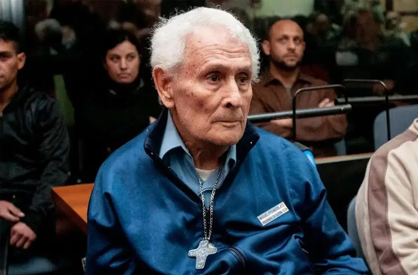 La Corte rechazó el pedido de prisión domiciliaria de Etchecolatz