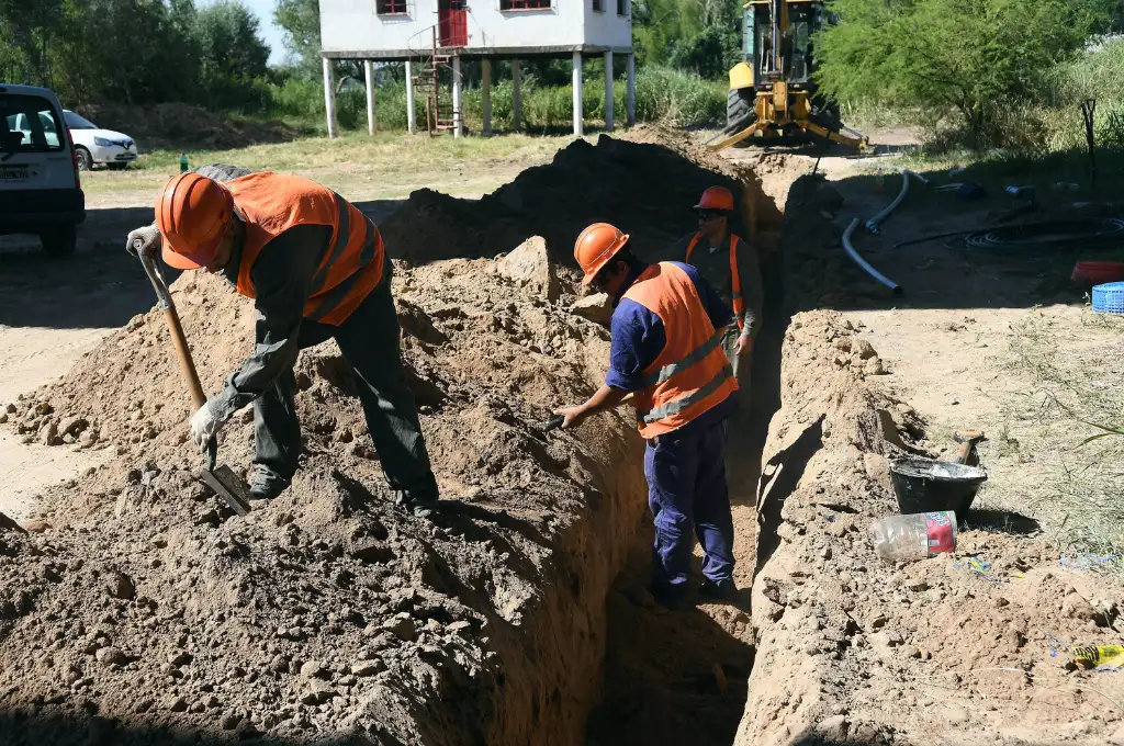 Avanza la obra para dotar de agua potable a Colastiné Sur