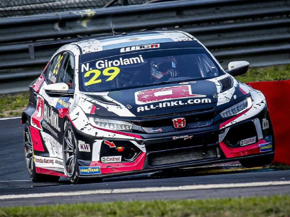 Girolami se subió al podio en Nürburgring