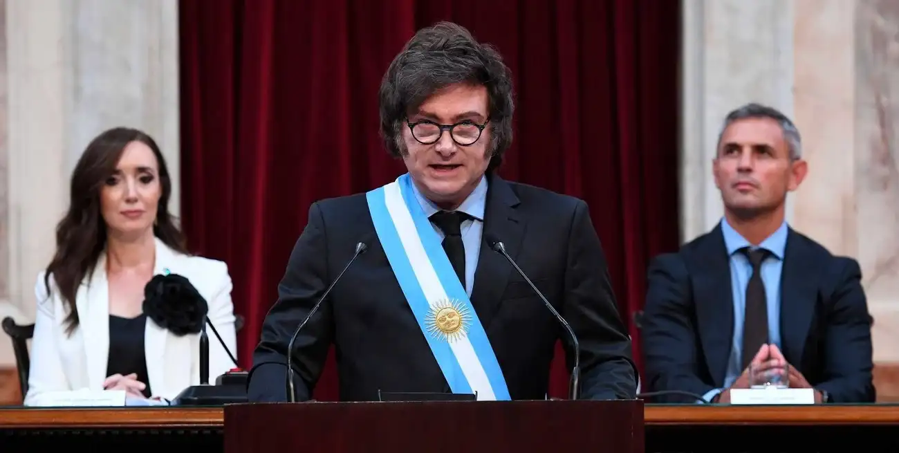 Milei priorizó la situación en Bahía Blanca y fuentes oficiales informaron que sostendría en agenda su presencia el viernes en el cierre de Expoagro.