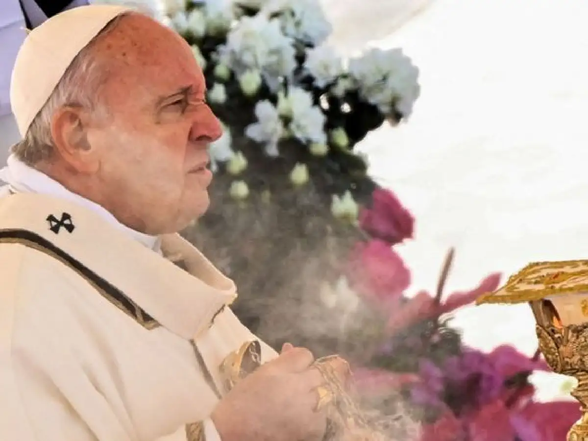 El Papa pidió por la paz en Ucrania en su mensaje de Pascua