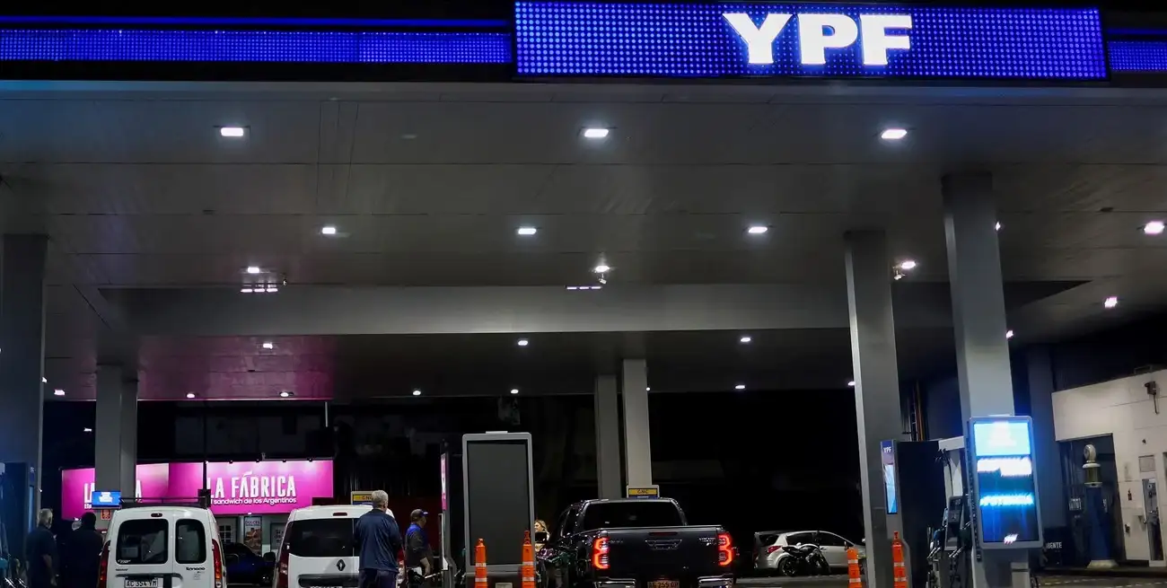 La petrolera de bandera recuperó ventas y marcó tendencia en el mercado. Foto: Archivo / REUTERS / Agustin Marcarian.