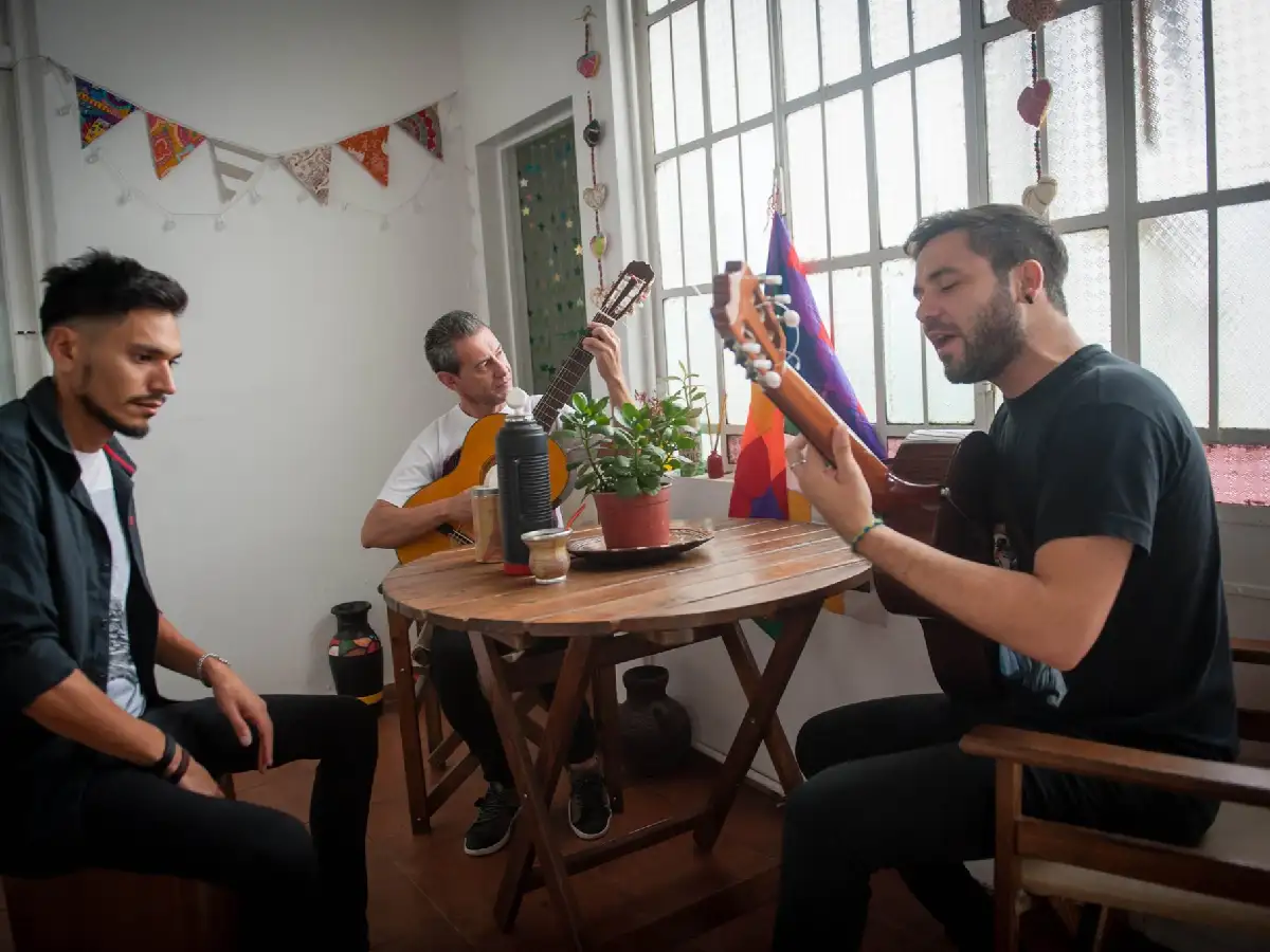 Cantorcitos, “teloneros” del gran noche de Abel Pintos en Devoto    